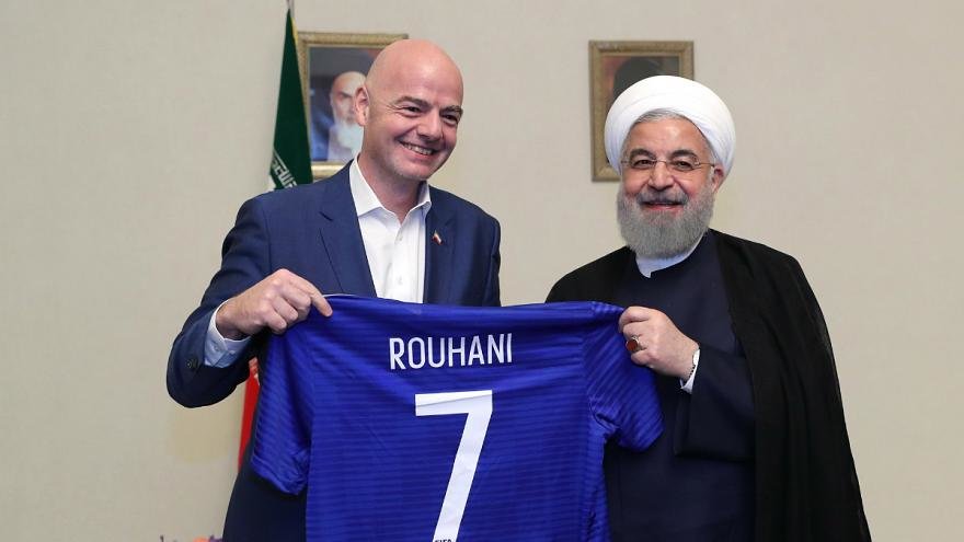 جزئیات هم نشینی شبانه عادل فردوسی پور و اینفانتینو جزئیات هم نشینی شبانه عادل فردوسی پور و اینفانتینو