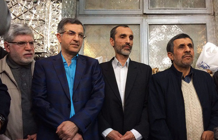 حلقه محمودیه؛ تنها یاران وفادار به احمدی نژاد