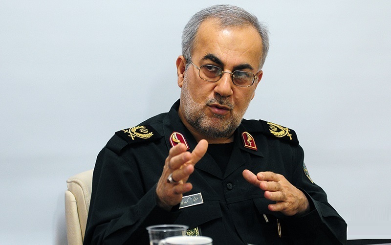 واکنش سردار کمالی به کلیپ شادی و رقص سربازان واکنش سردار کمالی به کلیپ شادی و رقص سربازان
