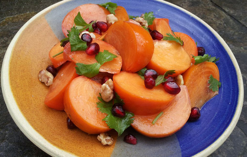 ۸ خاصیت شگفت‌انگیز خرمالو برای بدن