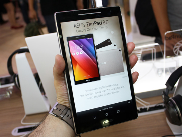 Galaxy Tab A. یا ZenPad 8؛ دوئل دو تبلت پرفروش در بازار ایران Galaxy Tab A. یا ZenPad 8؛ دوئل دو تبلت پرفروش در بازار ایران
