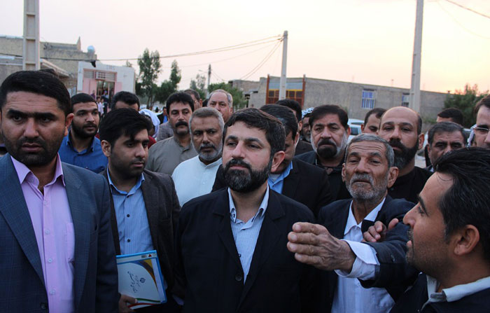 چند نکته درباره ویدئو جنجالی استاندار خوزستان؛ آقای شریعتی عذرخواهی کنید! چند نکته درباره ویدئو جنجالی استاندار خوزستان؛ آقای شریعتی عذرخواهی کنید!
