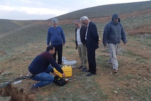 در سکوت رسانه‌ای، حضور قوی وزارت ارتباطات در مناطق سیل زده