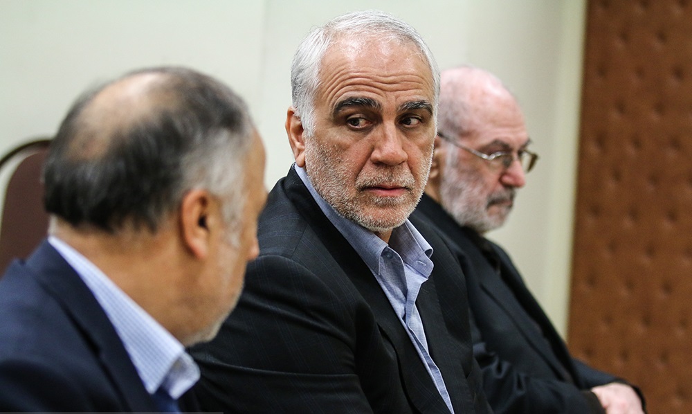 نمایش ایستِ قلبی متهمان اقتصادی!