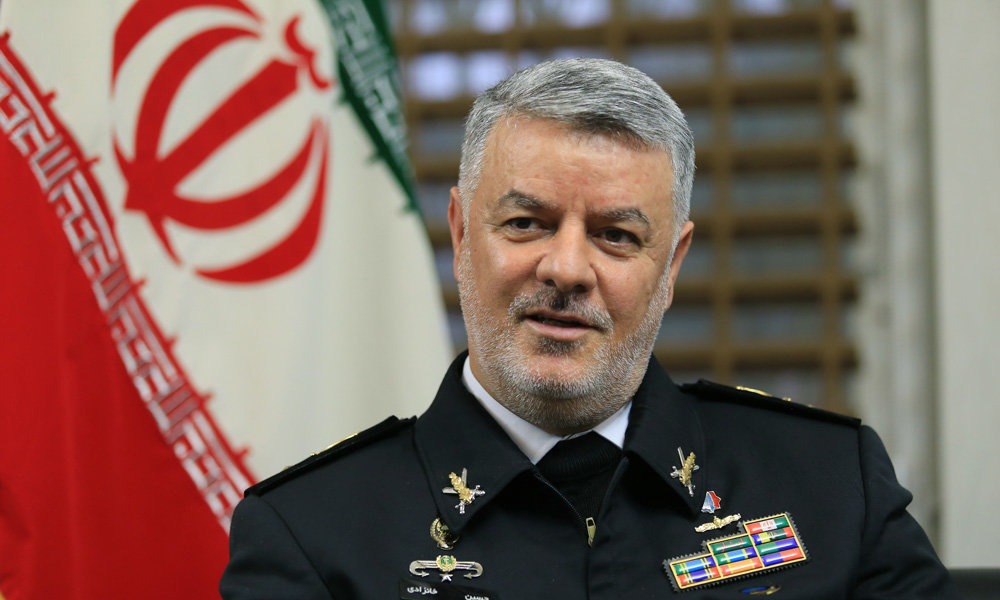 فرمانده نیروی دریایی ارتش: آمریکا منطقه را ترک کند فرمانده نیروی دریایی ارتش: آمریکا منطقه را ترک کند