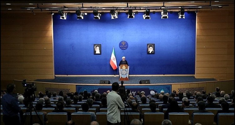 روحانی: راهی جز ایستادگی و مقاومت وجود ندارد روحانی: راهی جز ایستادگی و مقاومت وجود ندارد