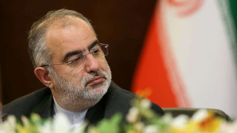 اخطار توئیتری حسام‌الدین آشنا به ترامپ: ما می‌توانیم دوباره یک رئیس جمهور آمریکا را سرنگون کنیم