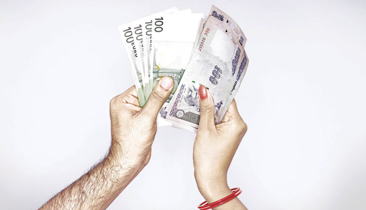 اگر زن درآمد مستقل داشته باشد آیا باز هم مستحق نفقه است؟ اگر زن درآمد مستقل داشته باشد آیا باز هم مستحق نفقه است؟