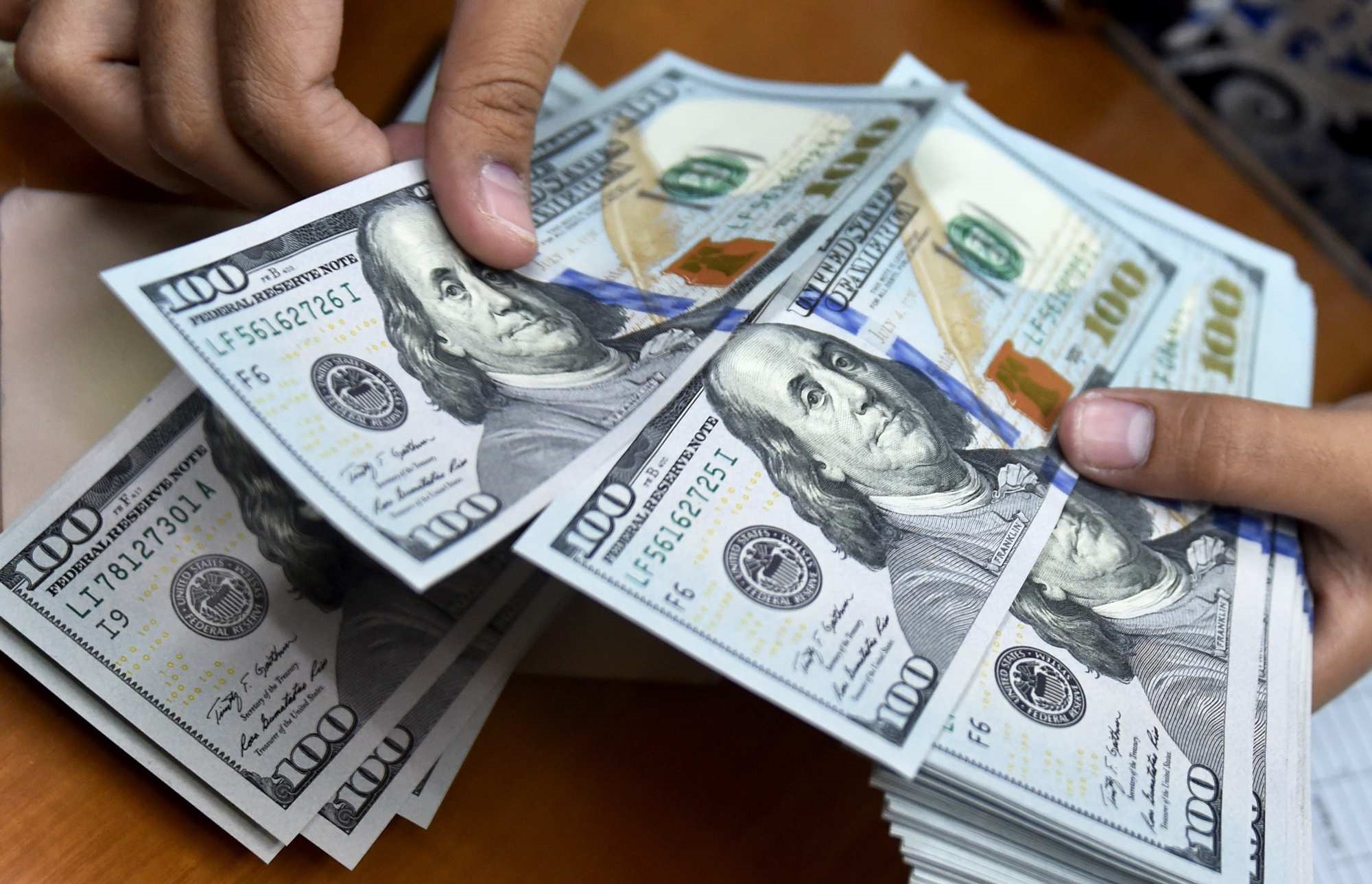 ترکیب سال ۹۷ «ریال» و «ارز»