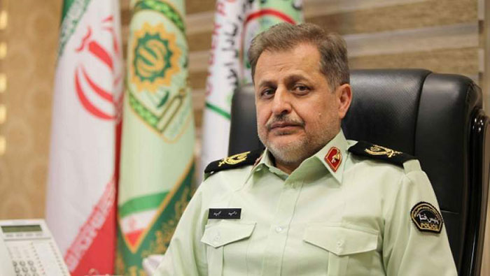 پلیس در جستوجوی پلیس در جستوجوی