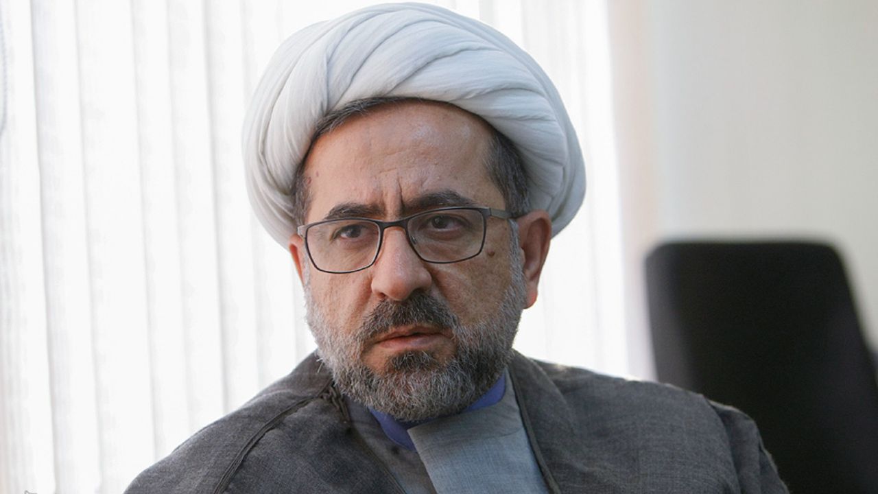 پاسخ یک عضو فراکسیون امید به انتقادات؛ برای تعامل با نظام به مجلس رفتیم/ پارلمان جای فحش دادن نیست پاسخ یک عضو فراکسیون امید به انتقادات؛ برای تعامل با نظام به مجلس رفتیم/ پارلمان جای فحش دادن نیست