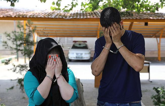 نقشه دختر ۱۹ساله برای اخاذی از پسر پولدار! نقشه دختر ۱۹ساله برای اخاذی از پسر پولدار!