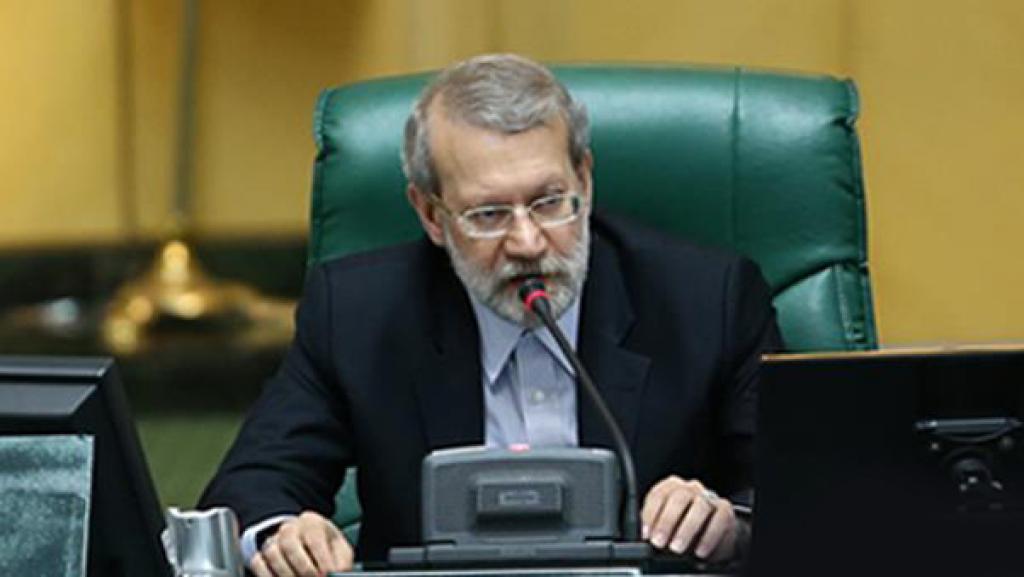 لاریجانی: کار بانک‌ها در اخذ طلب از ضامن وام، اشتباه است