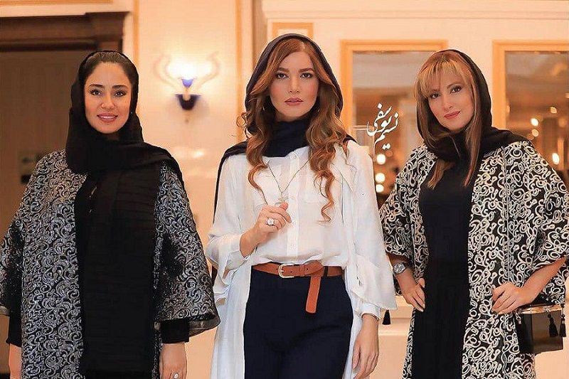 (عکس و فیلم) تیپ جنجالی متین ستوده در مراسم اکران مسخره باز (عکس و فیلم) تیپ جنجالی متین ستوده در مراسم اکران مسخره باز