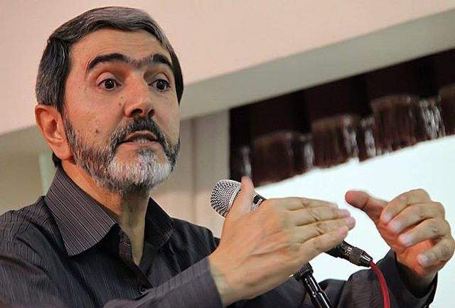 افرادی به مانند قاضیزاده هاشمی سرلیست اصلاحات نخواهند بود/ اصلاح طلبان دیگر با اعتدال گرایان ائتلاف نخواهد کرد افرادی به مانند قاضیزاده هاشمی سرلیست اصلاحات نخواهند بود/ اصلاح طلبان دیگر با اعتدال گرایان ائتلاف نخواهد کرد