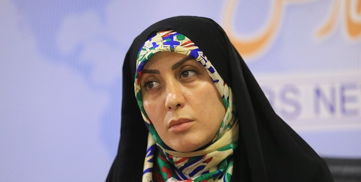 آذری جهرمی امشب در اینستاگرام جنجال به پا می‌کند؟