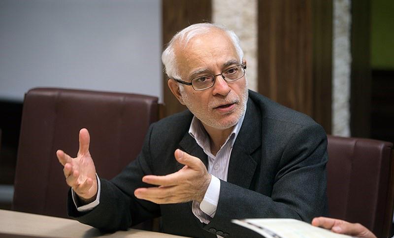 یک بام و دوهوای ترامپ در قبال ایران؛ رئیس جمهور آمریکا شخصیت مذبذبی دارد یک بام و دوهوای ترامپ در قبال ایران؛ رئیس جمهور آمریکا شخصیت مذبذبی دارد