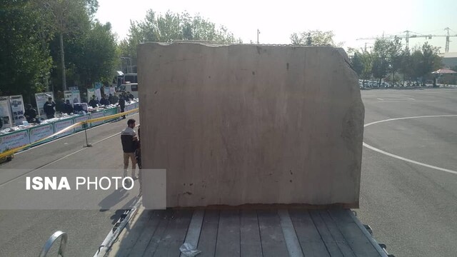 (تصاویر) کشف سنگ تریاک یک تنی در راه پایتخت