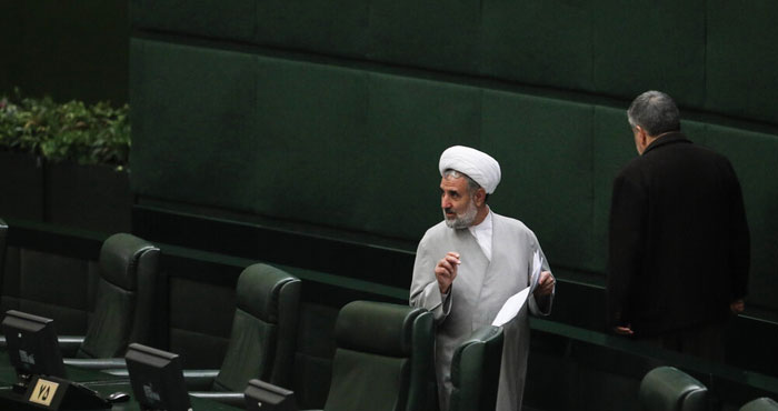 پشت پرده طرح استیضاح روحانی و لاریجانی
