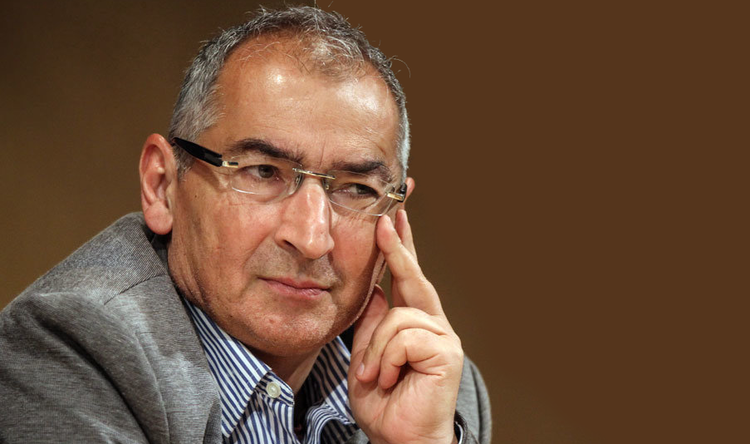 برگزاری انتخابات زودرس ریاست جمهوری؛ زیباکلام:هیچ تضمینی وجود ندارد شرایط بهتر شود برگزاری انتخابات زودرس ریاست جمهوری؛ زیباکلام:هیچ تضمینی وجود ندارد شرایط بهتر شود