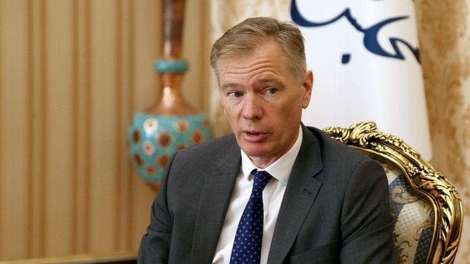 ماجرای بازداشت سفیر انگلیس مقابل دانشگاه امیرکبیر