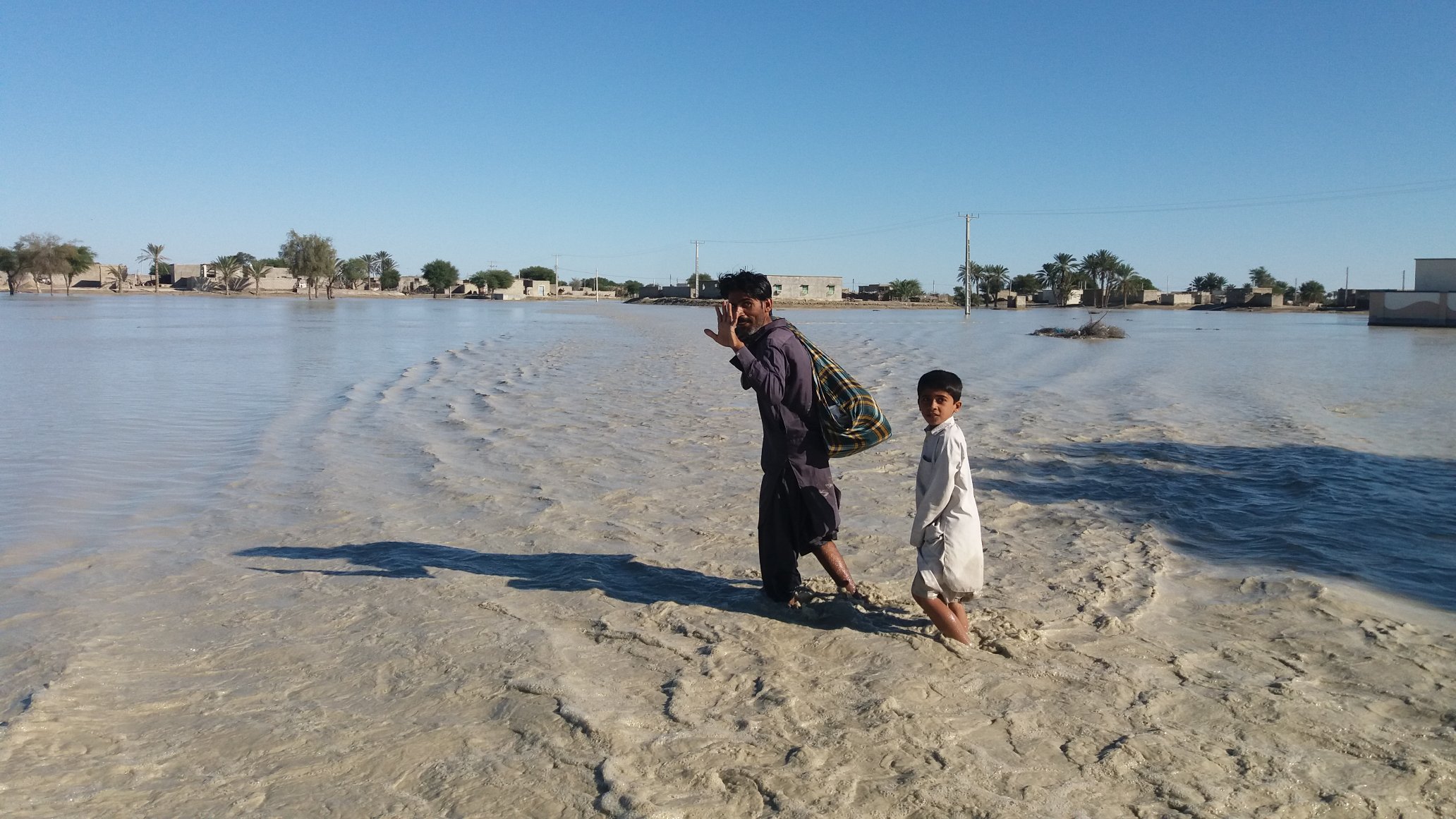 آخرین وضعیت امدادرسانی در مناطق سیل زده سیستان و بلوچستان//تکمیلی آخرین وضعیت امدادرسانی در مناطق سیل زده سیستان و بلوچستان//تکمیلی