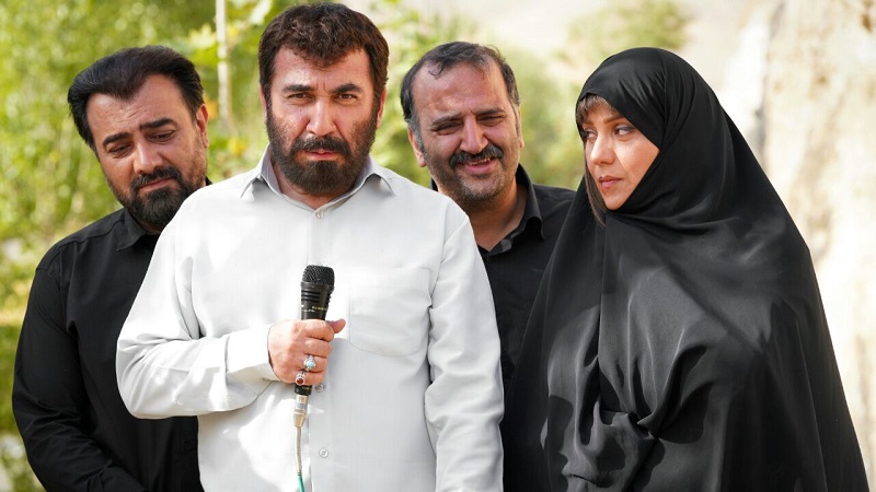 دانلود و تماشای آنلاین فیلم زهرمار جواد رضویان؛ مواظب باشید زهرمارتان نشود! دانلود و تماشای آنلاین فیلم زهرمار جواد رضویان؛ مواظب باشید زهرمارتان نشود!