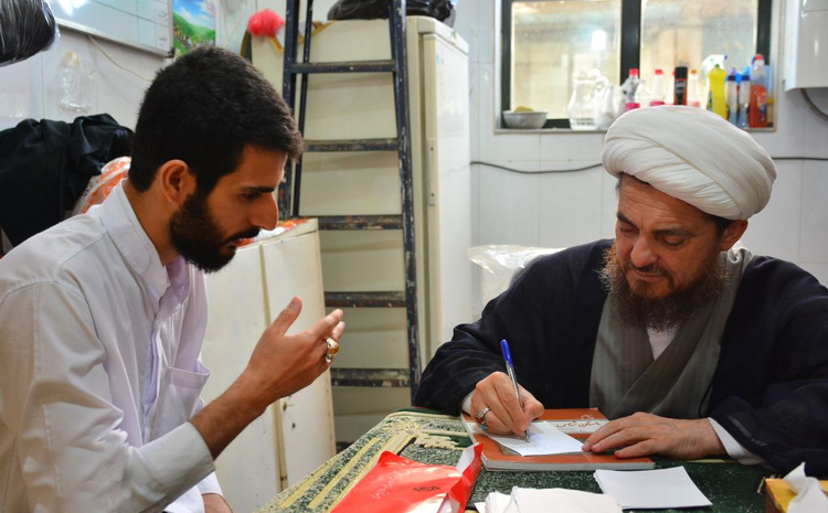 افکار روحانی کتاب سوز: از تکفیر ابن سینا تا درمان کما با روغن کنجد!