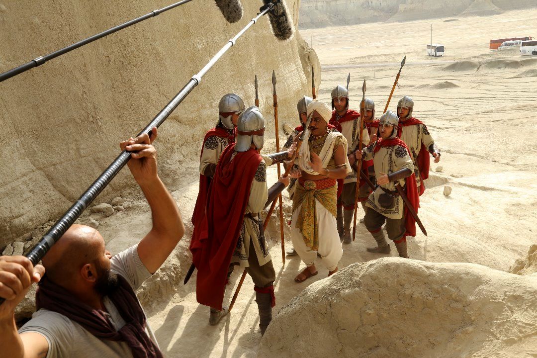 تصویری جالب از گریم متفاوت محمدرضا هدایتی در مجموعه «سلمان فارسی» تصویری جالب از گریم متفاوت محمدرضا هدایتی در مجموعه «سلمان فارسی»