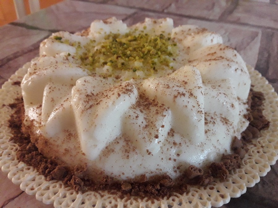 طرز تهیه فرنی مناسب افطار و ماه رمضان طرز تهیه فرنی مناسب افطار و ماه رمضان
