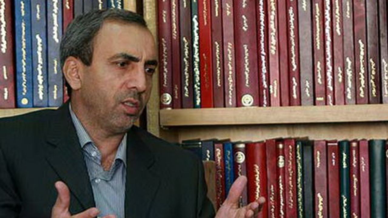 جلالیزاده: هیچ کس برای اصلاحات، خاتمی نمیشود، منتقدین خاتمی پاسخگو باشند/نمازی:هدف انتقاد شخص عارف بود،نباید کسی مصون از انتقاد باشد جلالیزاده: هیچ کس برای اصلاحات، خاتمی نمیشود، منتقدین خاتمی پاسخگو باشند/نمازی:هدف انتقاد شخص عارف بود،نباید کسی مصون از انتقاد باشد