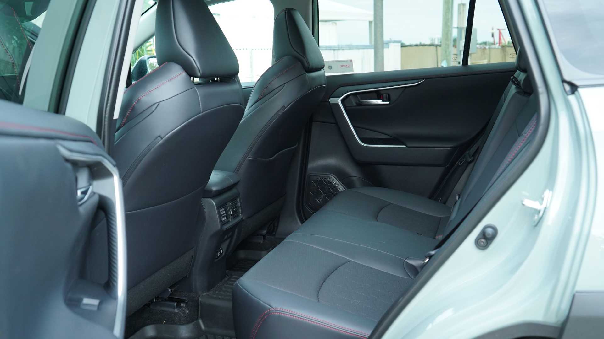 تویوتا راو ۴ نسخه TRD آفرود جدید، جذاب‌تر از همیشه!