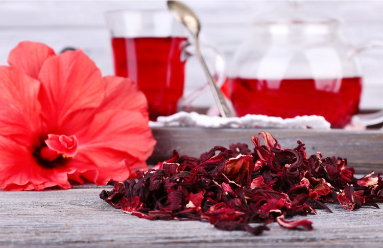 گل بامیه علت ریزش مو در مردان چیست و چگونه درمان میشود؟