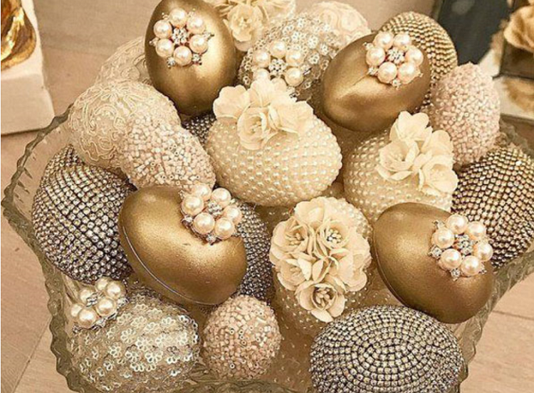 سفره عقد چه وسایلی دارد و فلسفه آن‌ها چیست؟