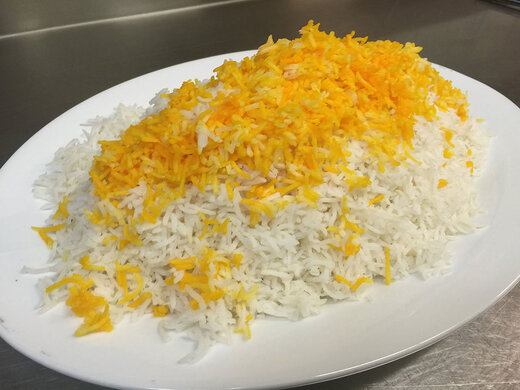 این غذا‌ها اگر دو بار گرم شوند شما را مسموم می‌کنند