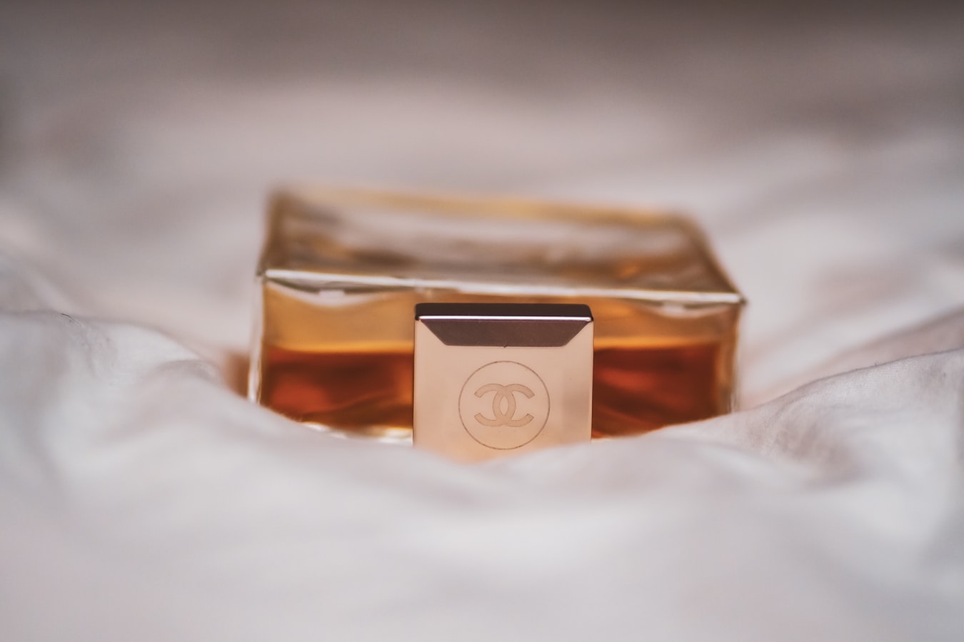 راهنمای خرید ادکلن زنانه