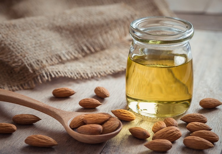 خواص درمانی روغن بادام روغن بادام و خواص شگفت انگیز آن