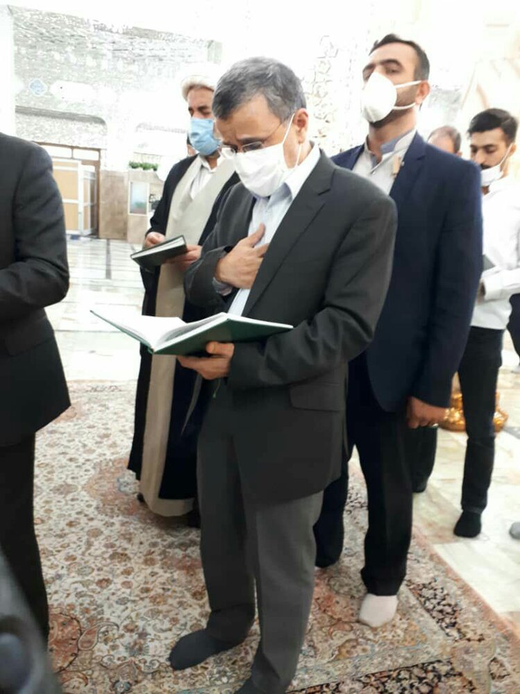 تصاویری از حضور احمدی‌نژاد در قم
