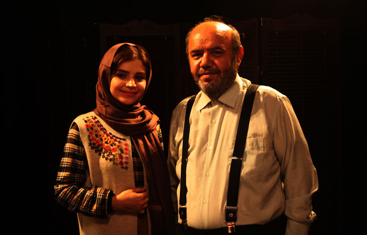 تینا عبدی