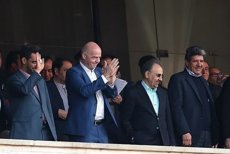 (عکس) مورد عجیب رئیس فیفا و پرسپولیس