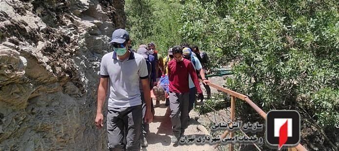 (تصاویر) کشف جسد مرد میانسال در ارتفاعات درکه