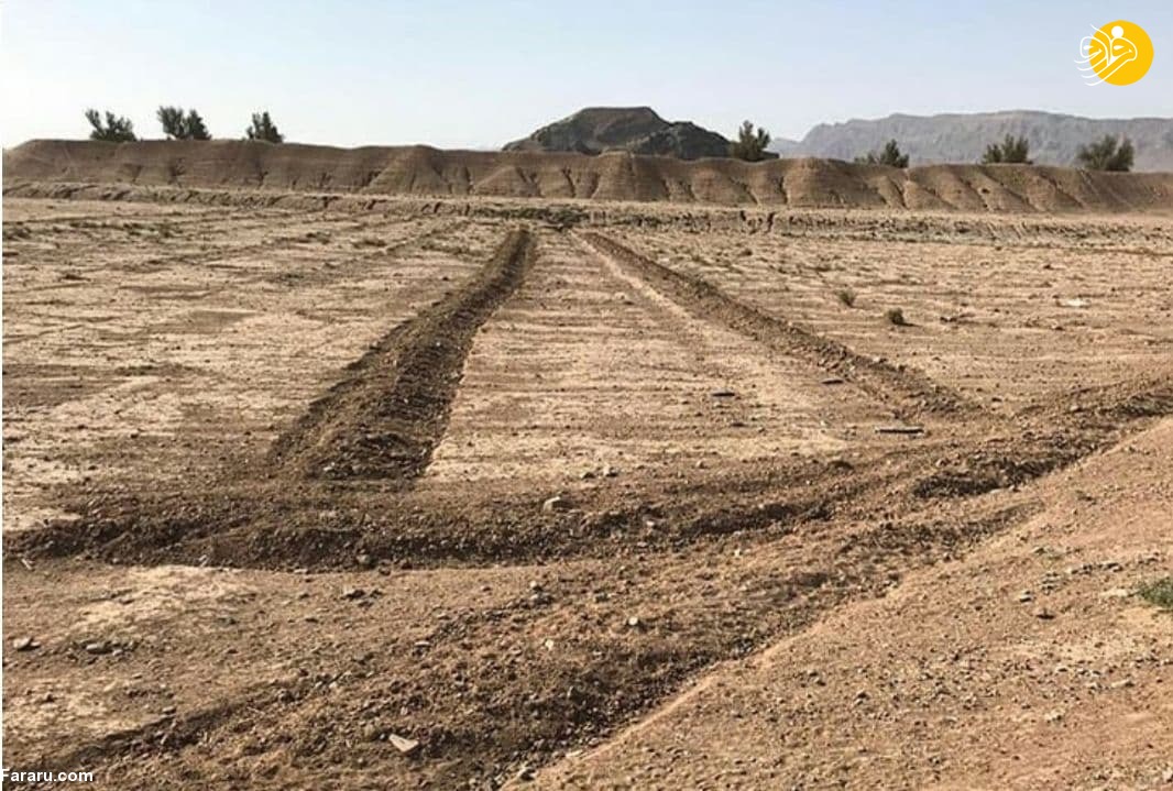 (تصاویر) ساخت و ساز در حریم محوطه‌ باستانی دارابگرد