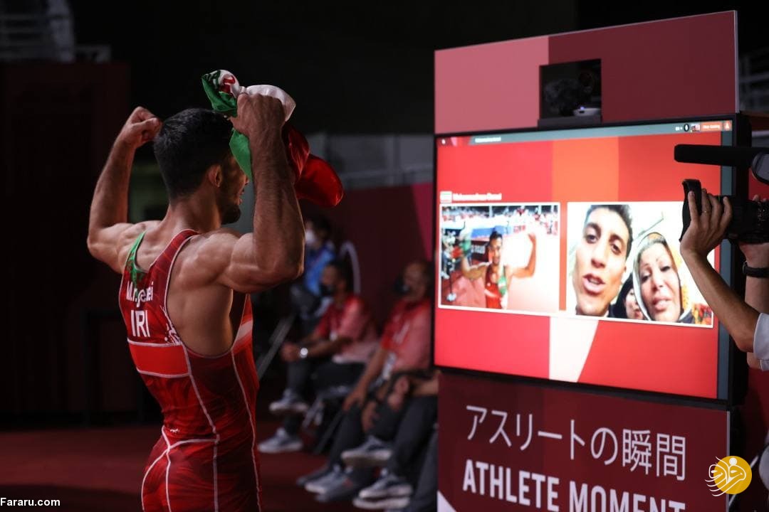 (عکس) فن زدن قهرمان به مربی و تماس با خانواده
