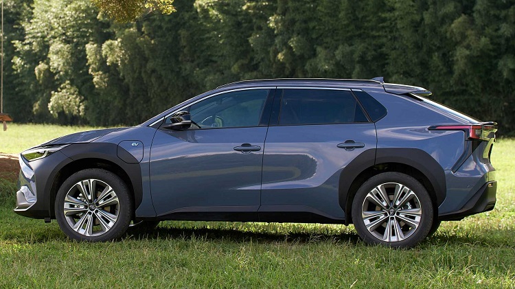 انتشار تصاویر رسمی جدیدترین شاسی بلند لکسوس