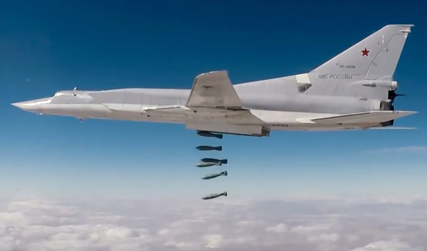 پوتین چگونه ارتش ویران شده روسیه را به ماشین کشتاری مدرن تبدیل کرد؟ / از ارتشی ویران شده تا ماشین کشتاری مدرن؛ وقتی لحظه «به تو گفته بودم» پوتین فرارسید/ پوتین چگونه ارتش روسیه را نوسازی کرد؟