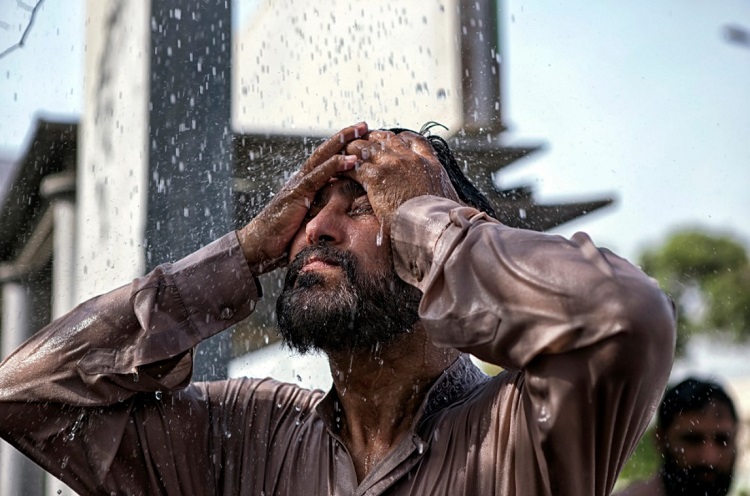 آب و هوای بسیار گرم و مرطوب عمر ما را کم می‌کند!