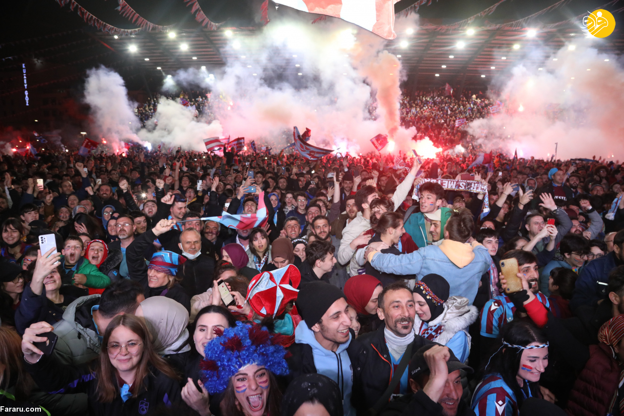 (ویدئو) جشن قهرمانی ترابزوناسپور در سوپرلیگ ترکیه (ویدئو) جشن قهرمانی ترابزوناسپور در سوپرلیگ ترکیه