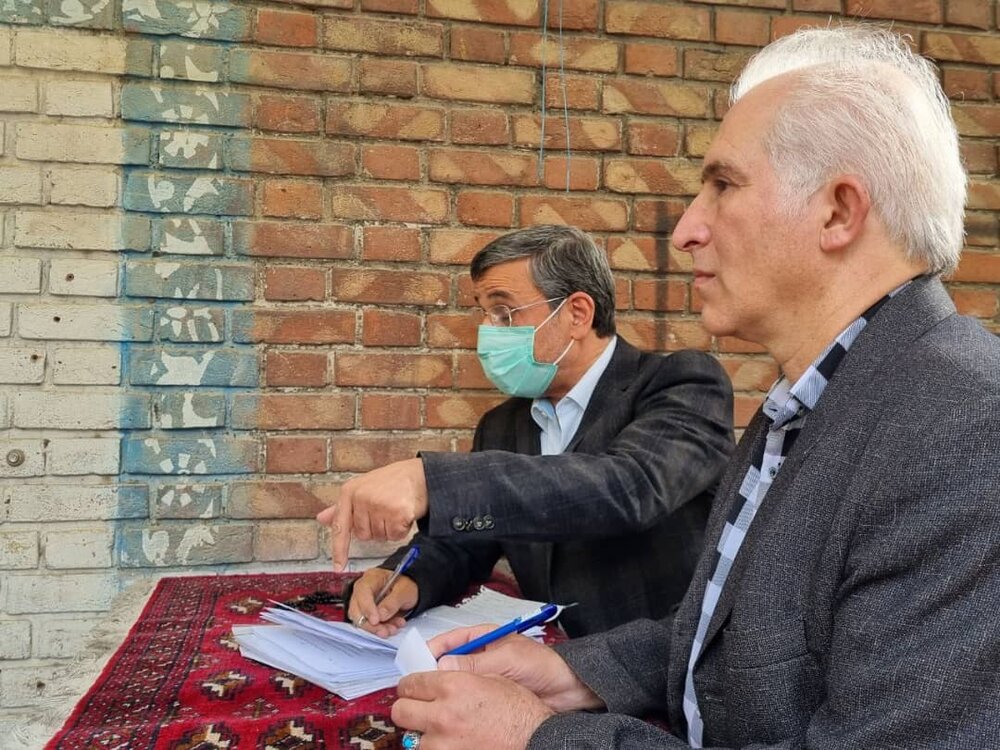  قدردانی از احمدی‌نژاد 