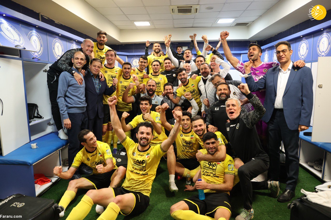 (عکس) جشن سپاهانی‌ها بعد از شکست پرسپولیس