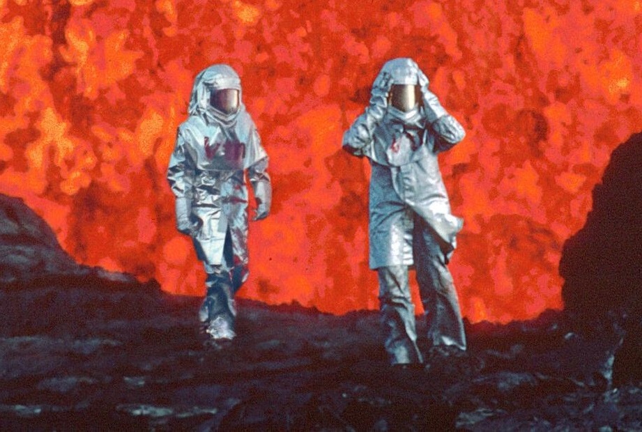 مستند «آتش عشق»؛ زندگی عاشقانه در سایۀ فوران گدازه‌ها